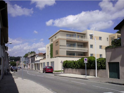 Local commercial Pont Eveque 211,80 m2
