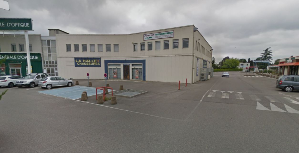 LOCAL COMMERCIAL – BOURGOIN JALLIEU