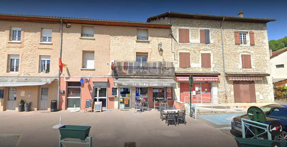 Local commercial à VENDRE – Bourgoin Jallieu