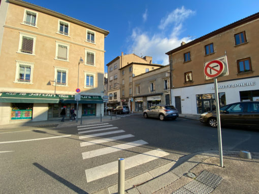 VENTE INVESTISSEUR LOCAL COMMERCIAL 195 M2 VILLEFRANCHE SUR SAONE