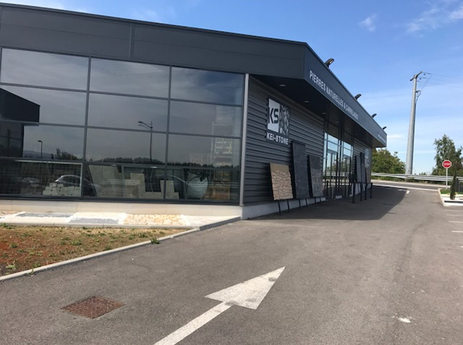 LOCAL COMMERCIAL A LOUER 230 M2 ANSE VILLEFRANCHE SUR SAONE