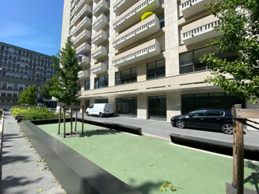 BUREAUX LOCAUX COMMERCIAUX – A LOUER 155 M2 PART DIEU