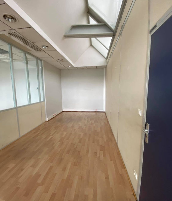 Bureaux à louer à l’Aeroport de Lyon 63m2