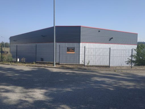 Local d’activités – La tour du Pin – 1450 M²