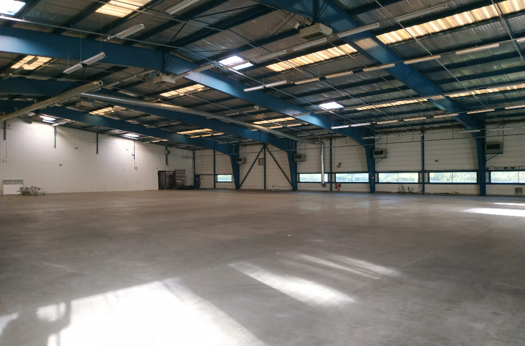 Entrepôt / local industriel A VENDRE – NORD ISERE